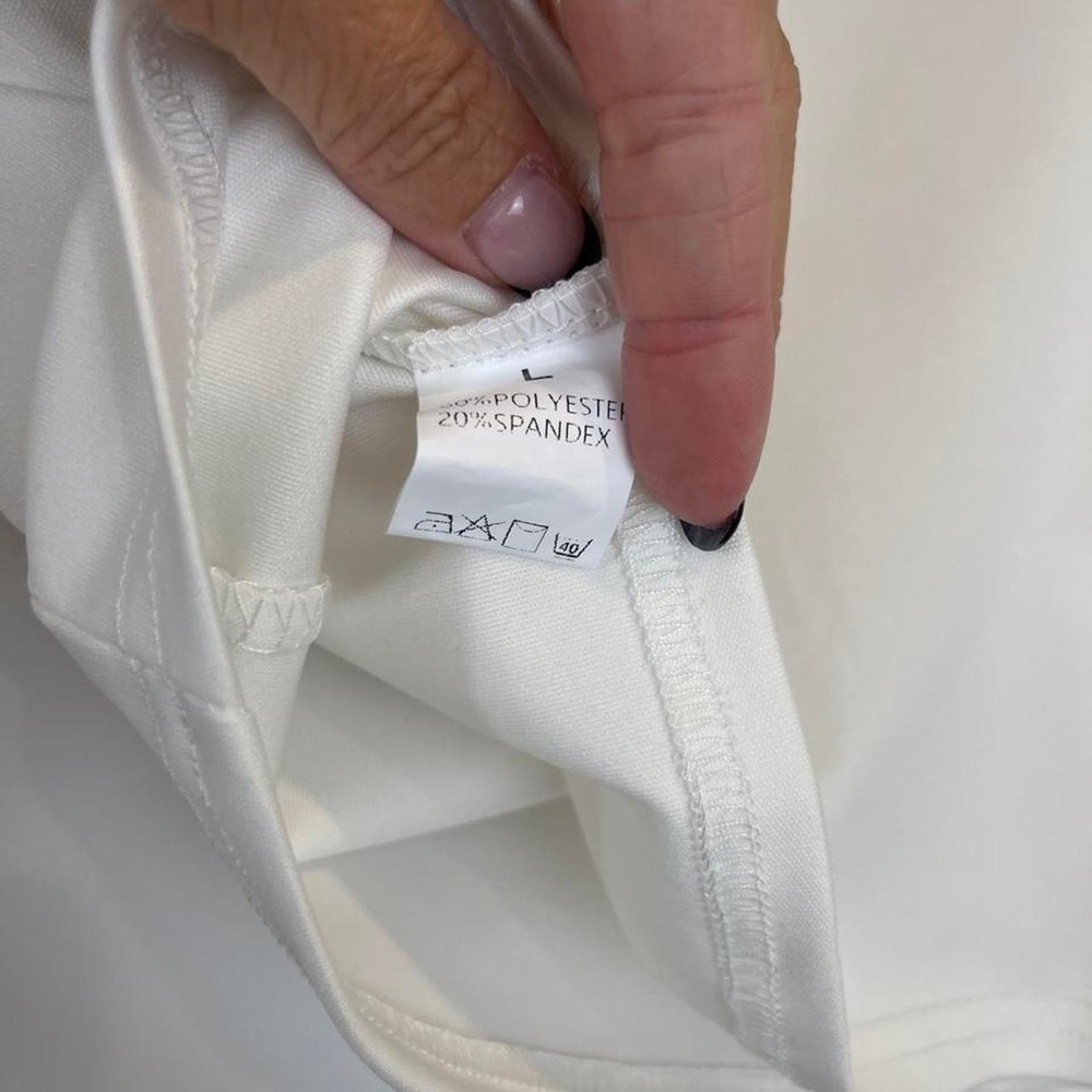 Ivory Ruched Bust Cropped Tank Top - Picture 6 of 8